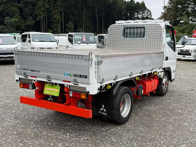 Mitsubishi Fuso Canter 7