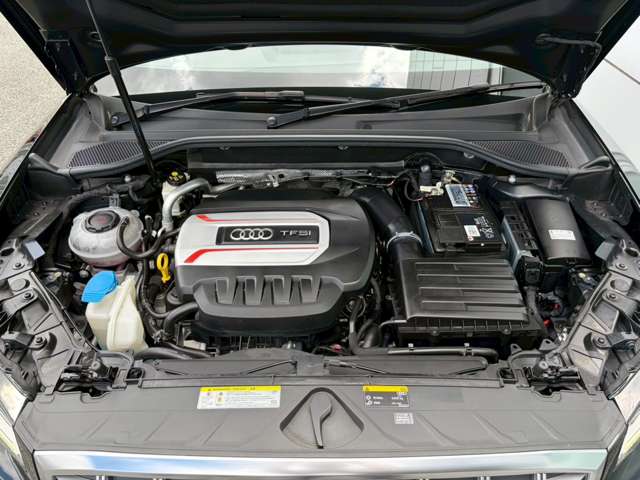Audi SQ2 5
