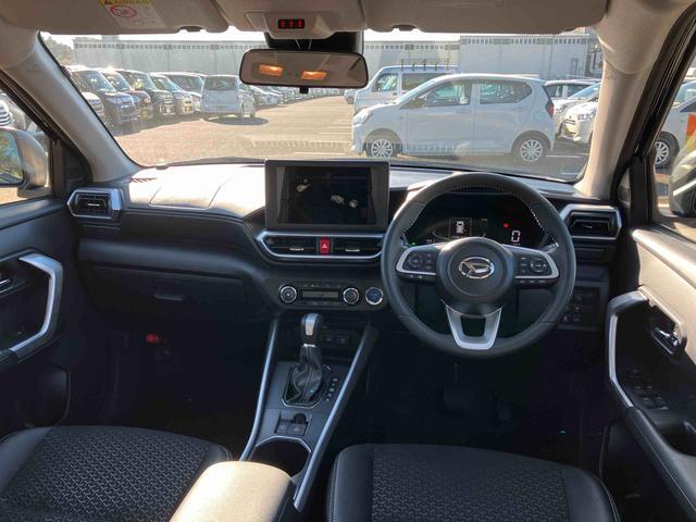 Daihatsu Rocky 8