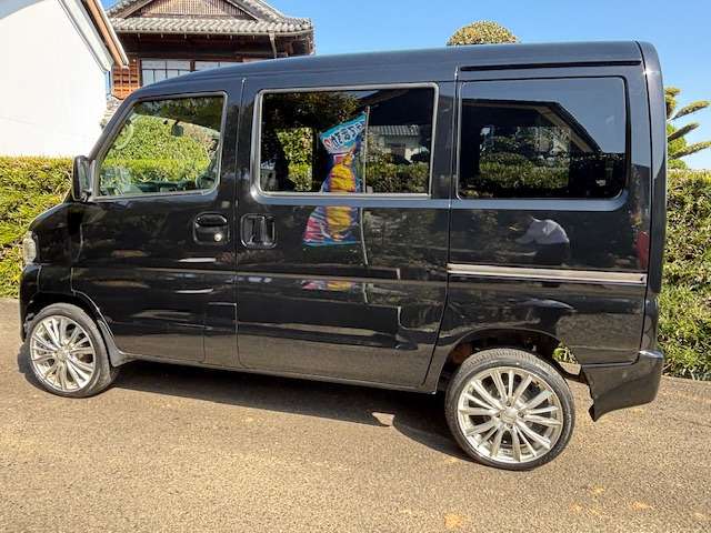 Nissan NV100 Clipper 11