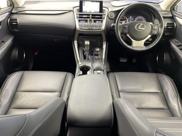 Lexus NX 5