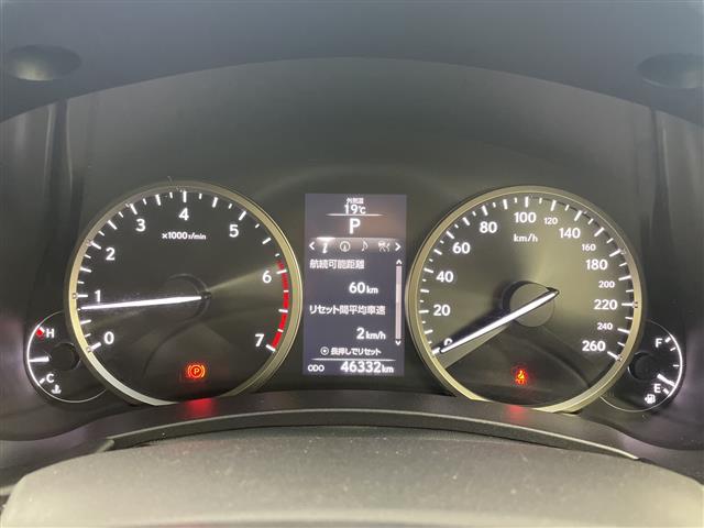 Lexus NX 10