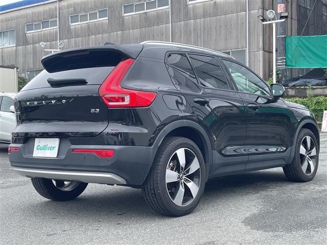Volvo XC40 11