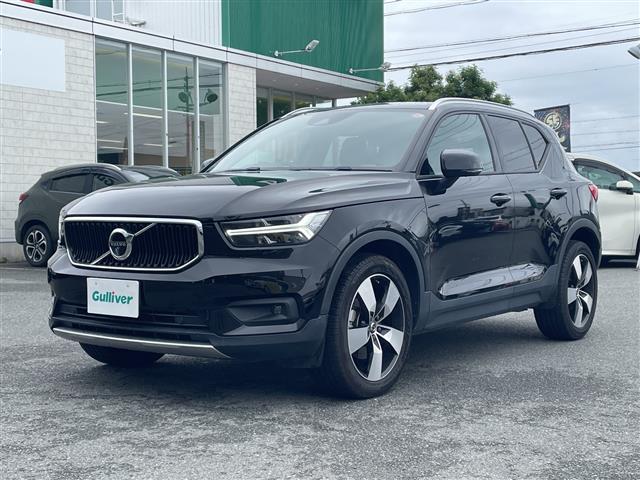 Volvo XC40 8