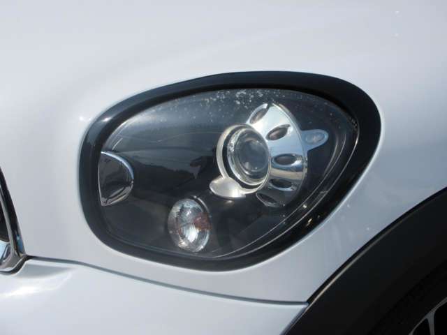 MINI Paceman 6