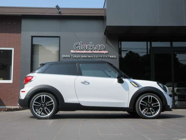 MINI Paceman 8