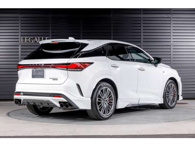 Lexus RX 7