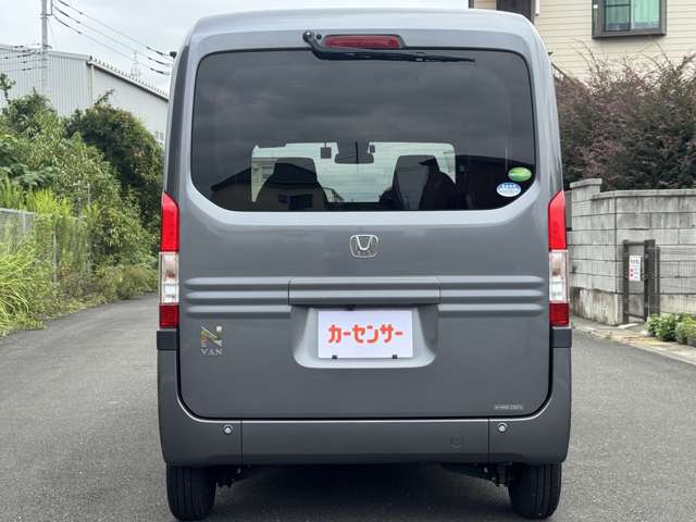 Honda N-VAN 8