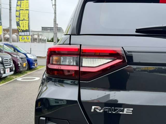 Toyota Raize 12