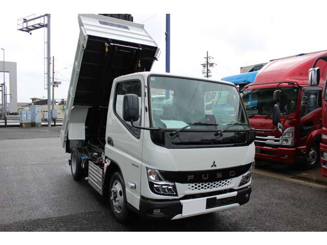 Mitsubishi Fuso Canter 9