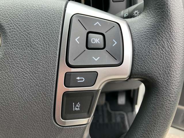 Toyota Hiace 12