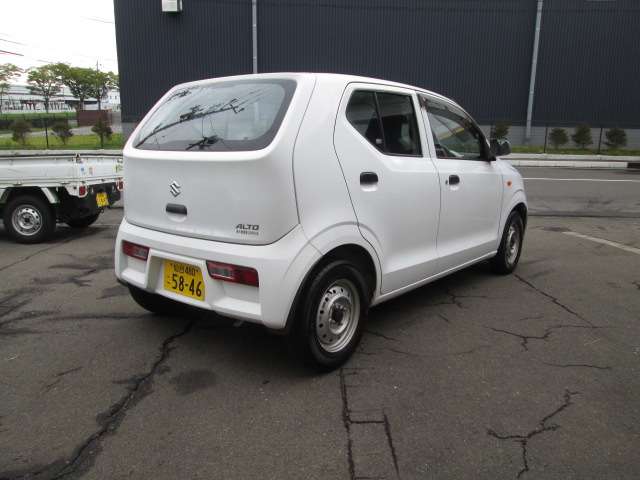 Suzuki Alto 4