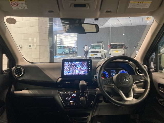 Mitsubishi eK X 2