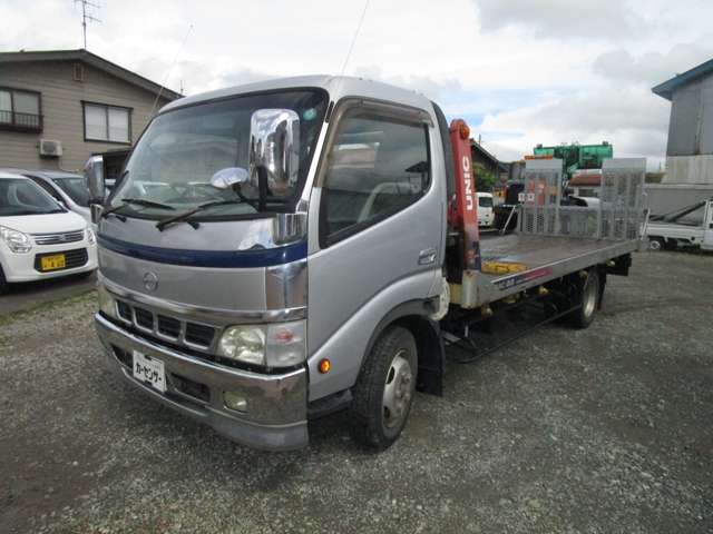 Hino Dutro 4