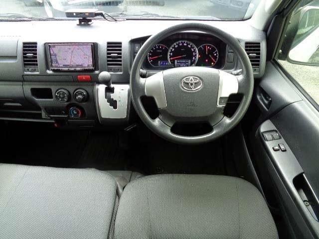Toyota Hiace Van 3