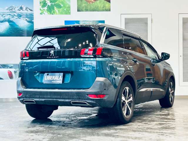 Peugeot 5008 10