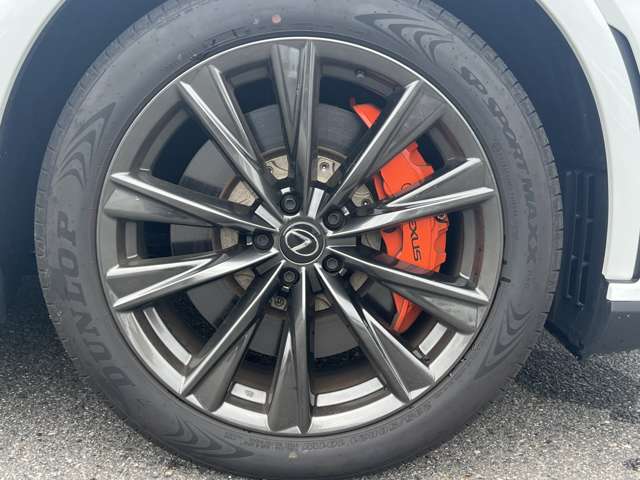 Lexus RX 9