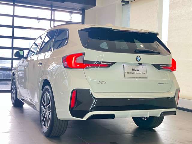 BMW X1 12