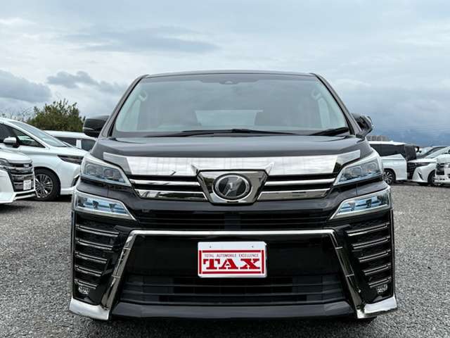 Toyota Vellfire 12