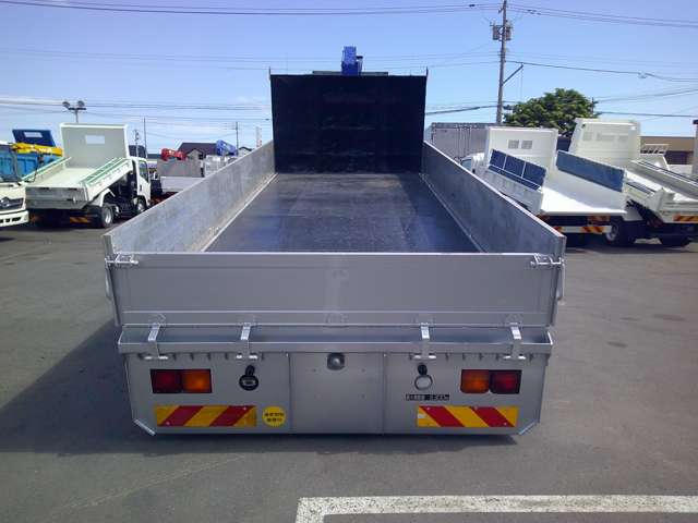 Mitsubishi Fuso Fighter 6