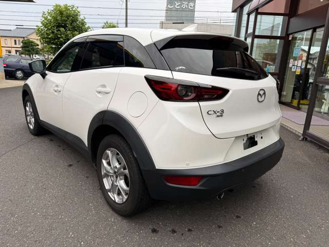 Mazda CX-3 4