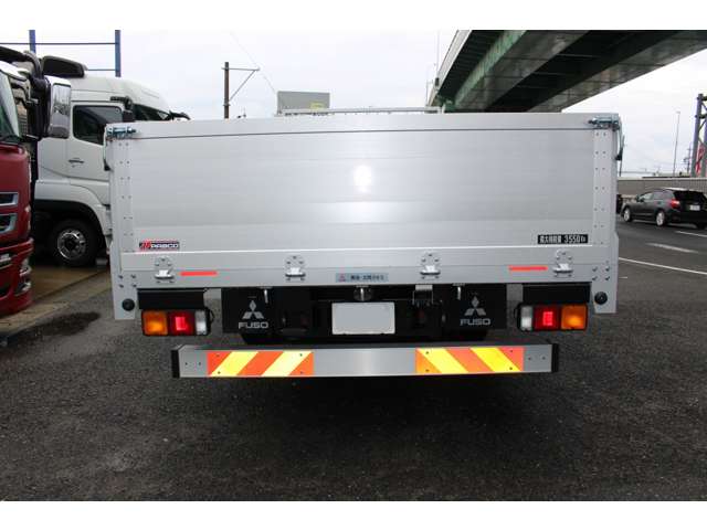 Mitsubishi Fuso Fighter 5