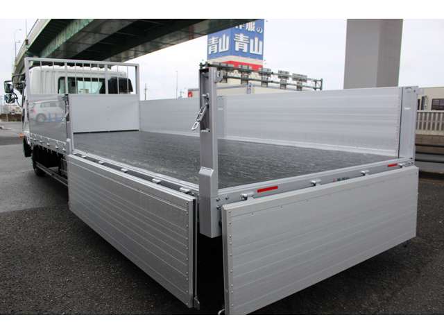 Mitsubishi Fuso Fighter 10