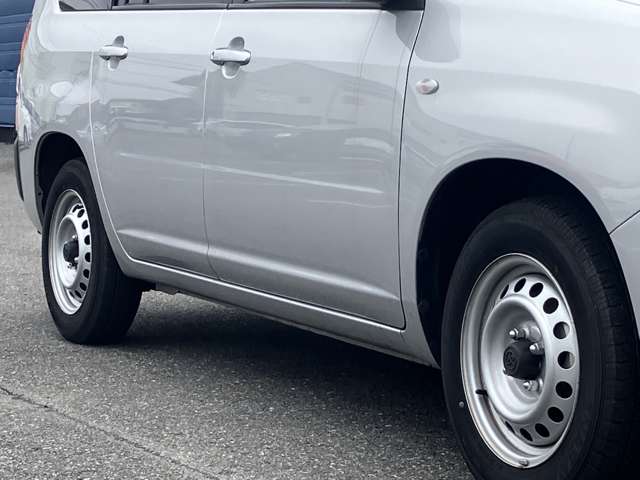 Toyota Probox Van 4