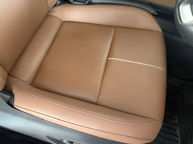 Lexus LBX 9