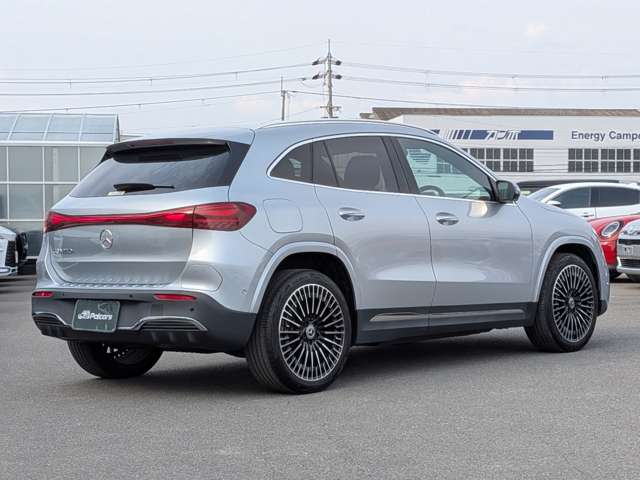 Mercedes-Benz EQA 9
