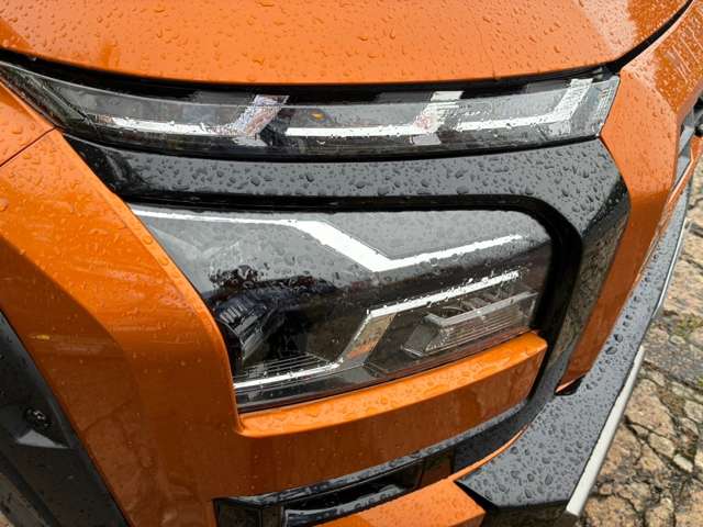 Mitsubishi Triton 3