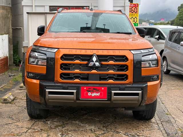 Mitsubishi Triton 8