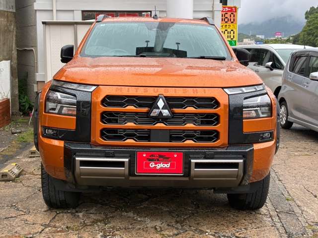 Mitsubishi Triton 9