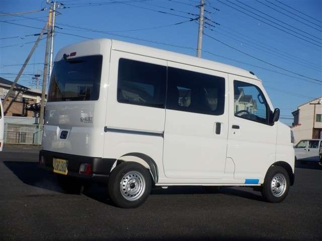 Daihatsu Hijet Cargo 9