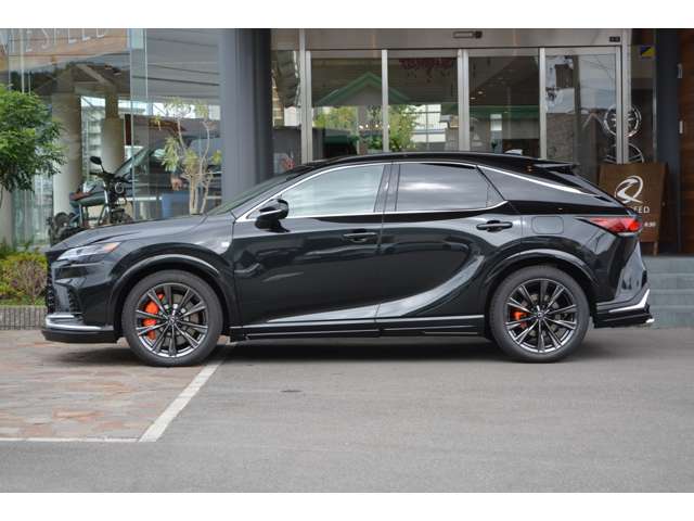 Lexus RX 8