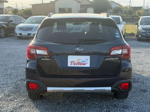 Subaru Legacy Outback 12