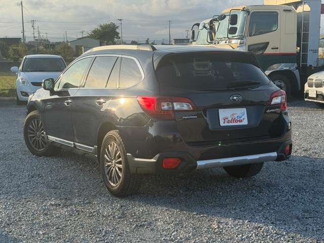 Subaru Legacy Outback 5