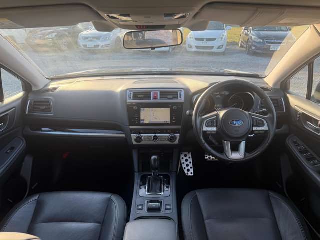 Subaru Legacy Outback 6