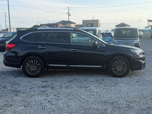 Subaru Legacy Outback 10
