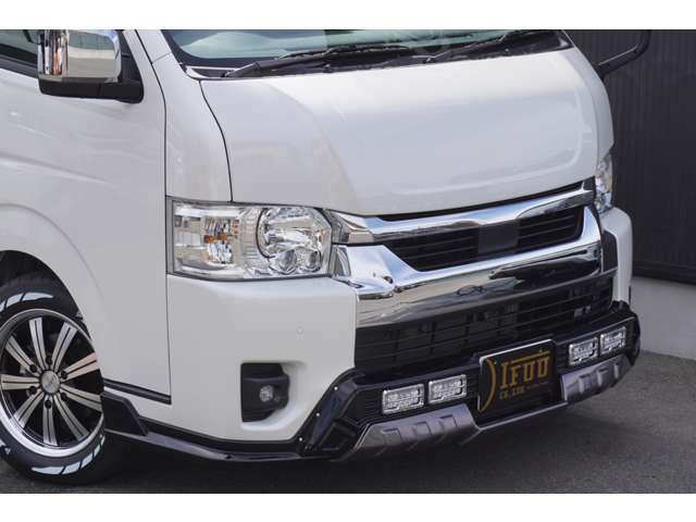 Toyota Hiace 9