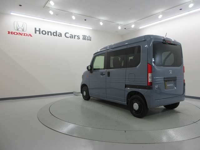 Honda N-VAN 8