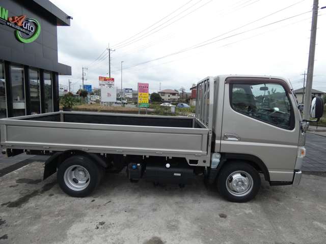 Mitsubishi Fuso Canter 11