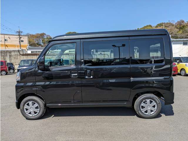 Daihatsu Hijet Cargo 11