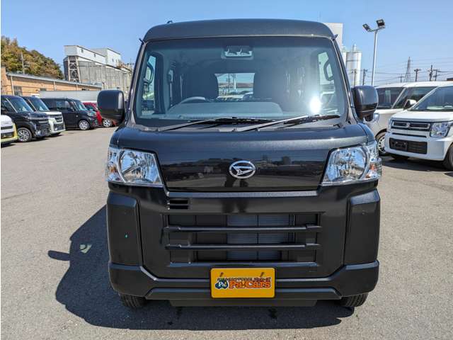 Daihatsu Hijet Cargo 5
