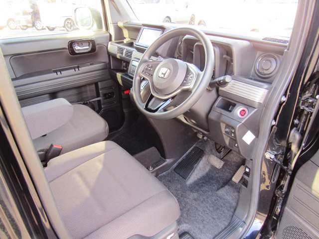 Honda N-VAN 12