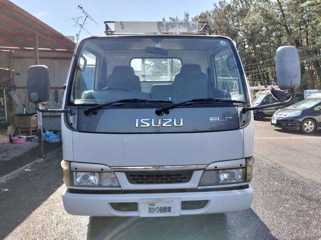 Isuzu Elf 2