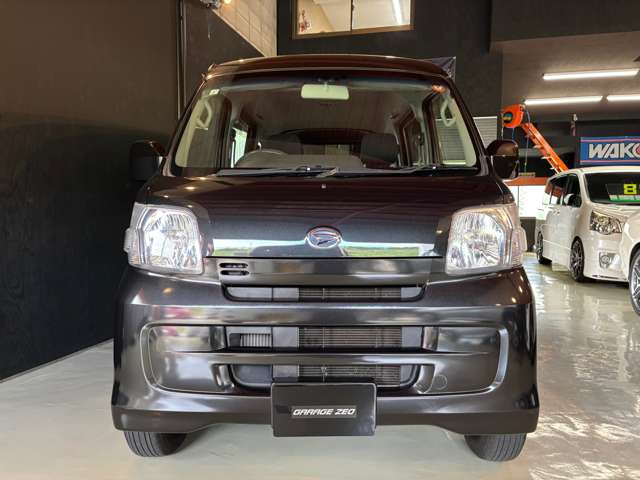 Daihatsu Hijet Cargo 4