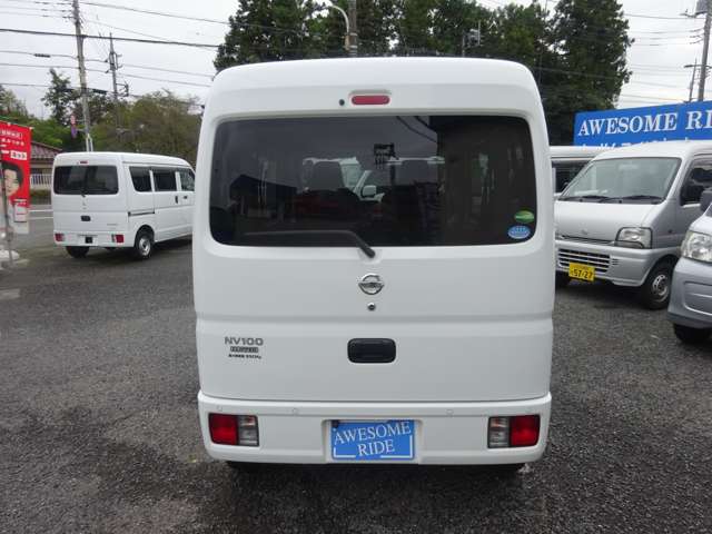 Nissan NV100 Clipper 10