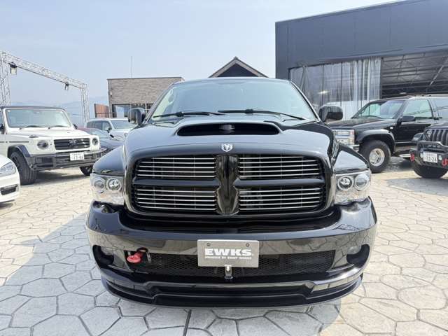 Dodge Ram 8