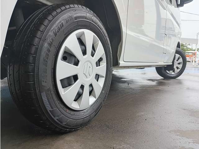 Suzuki Every 9